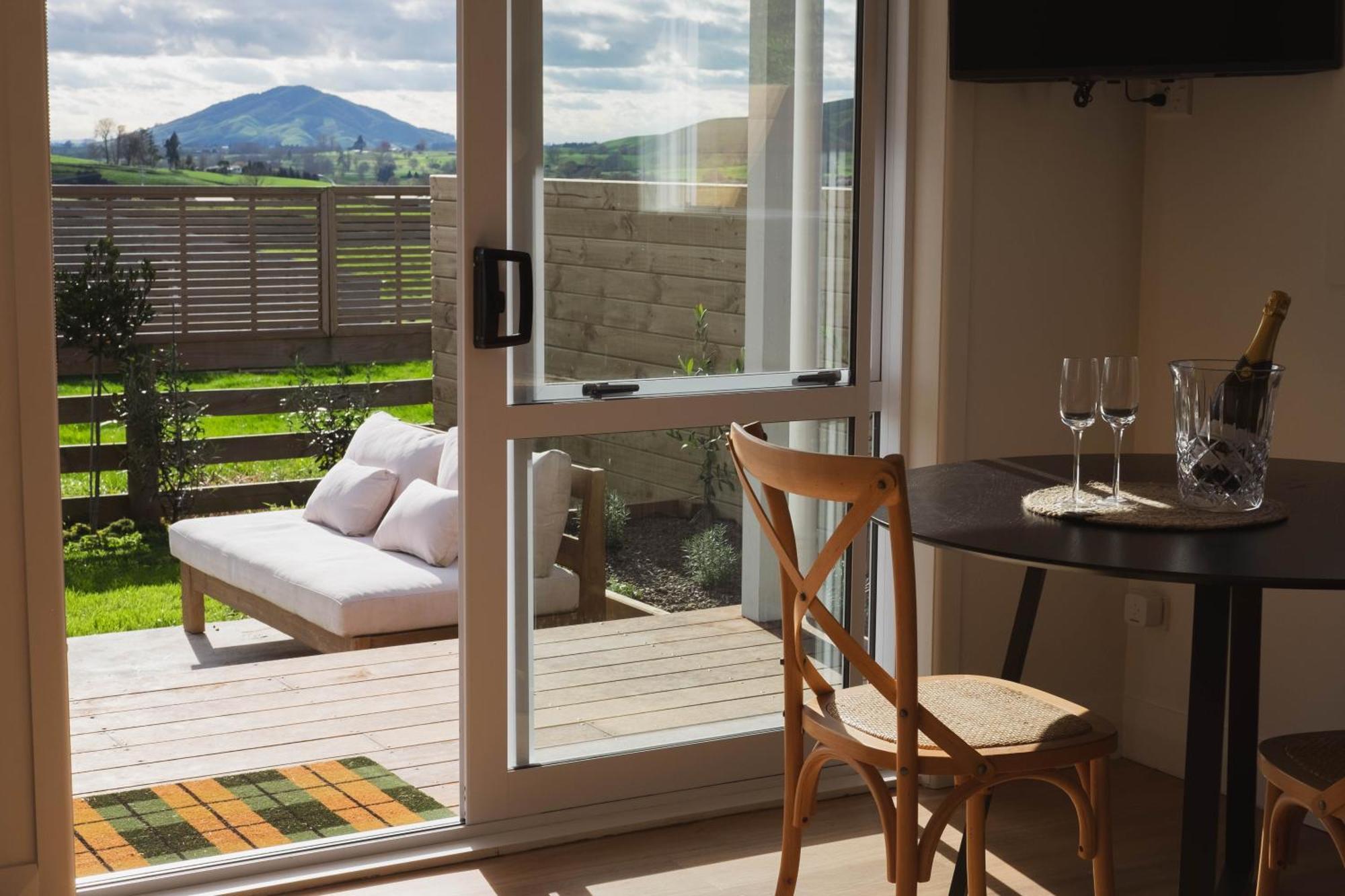 Willow View Cottage - Beautiful Farm Views Close To Waitomo 오토로항가 외부 사진